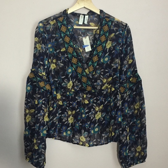 Anthropologie Tops - ANTHROPOLOGIE Meadow Rue Sheer Beaded Tunic Navy M